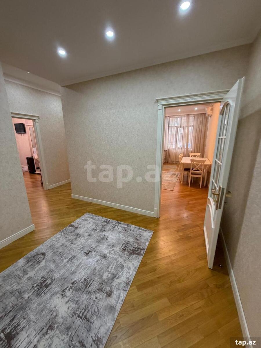 3 otaqlı mənzil satılır, Bakı