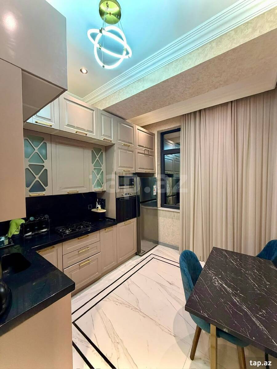 3 otaqlı mənzil satılır, Bakı