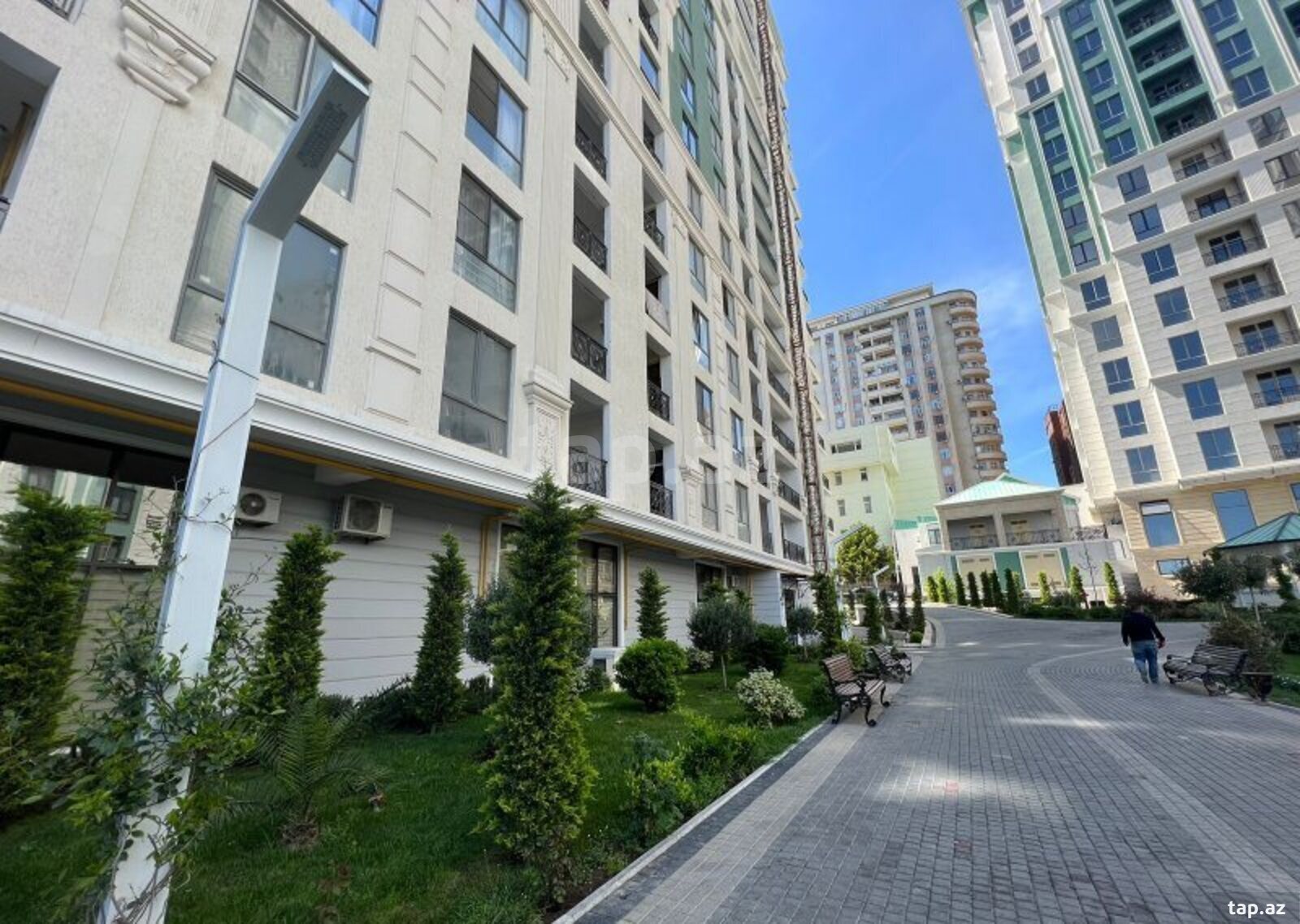 2 otaqlı mənzil kirayə verilir, Bakı
