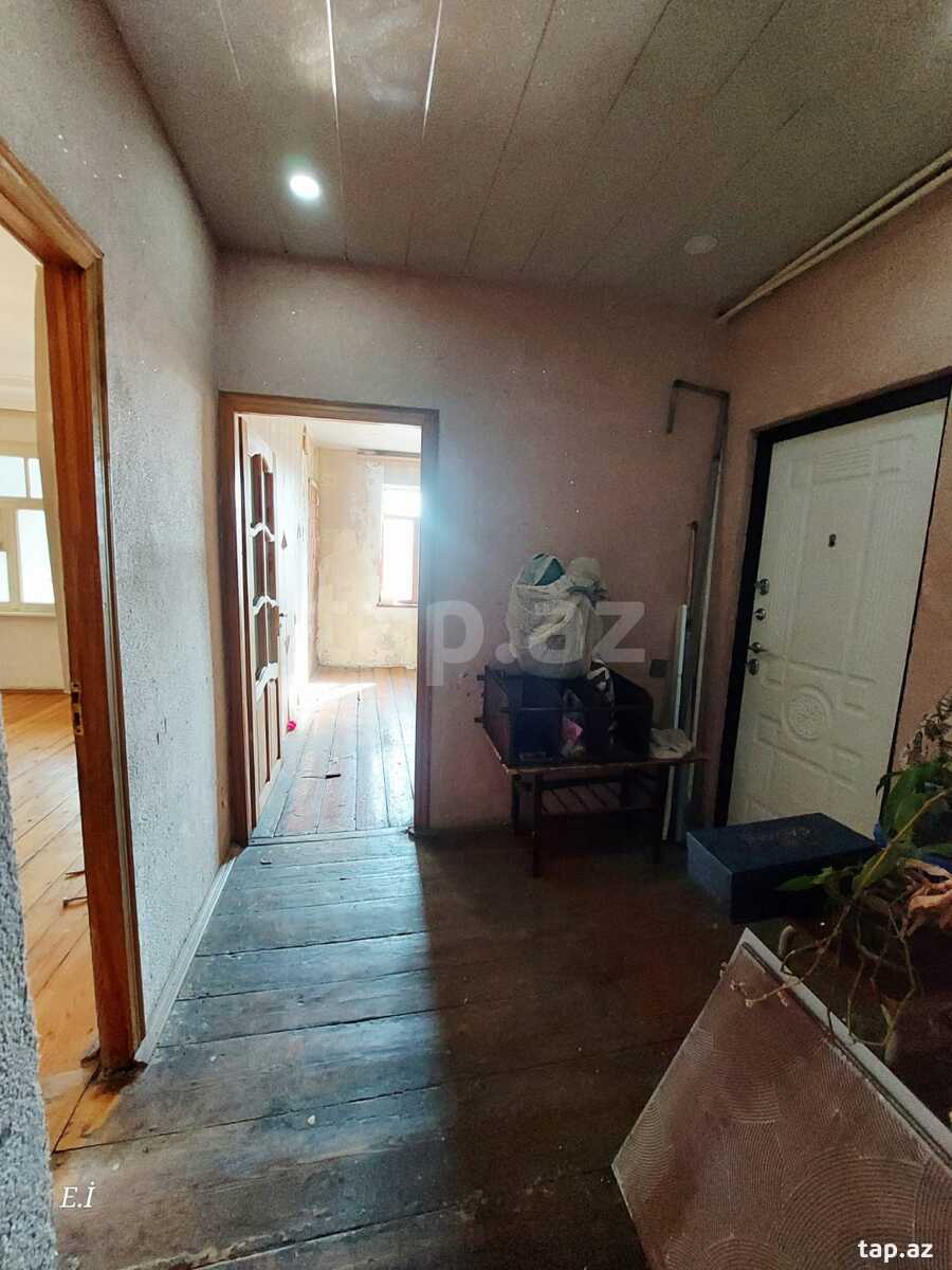 4-room apartment for sale, 10th microdistrict, Sumgait