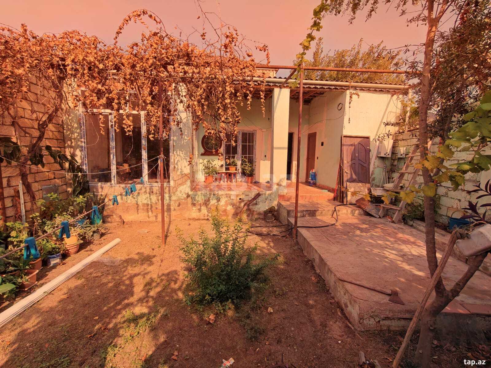 2 otaqlı həyət evi satılır, Sumqayıt