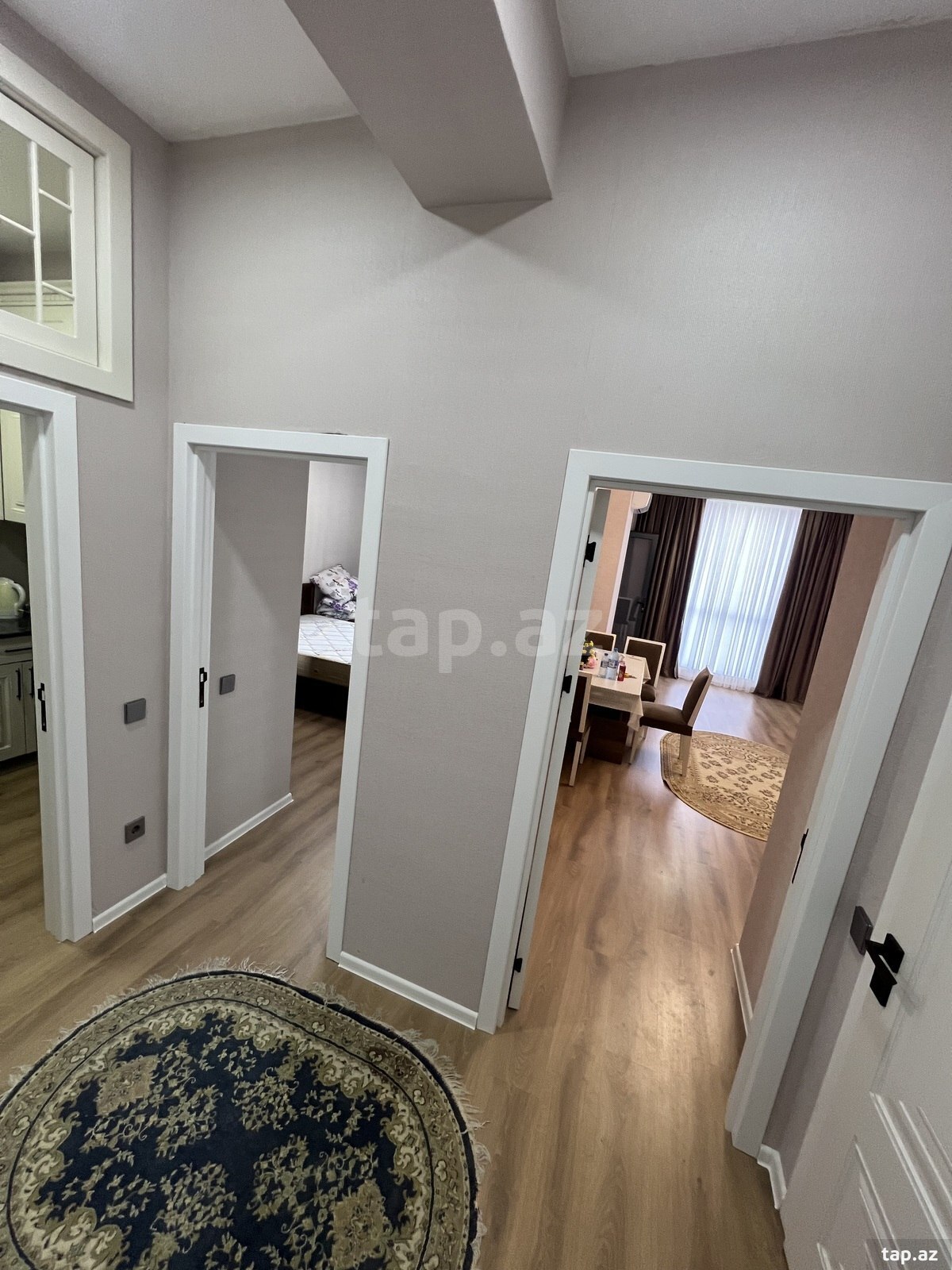 2 otaqlı mənzil kirayə verilir, Bakı