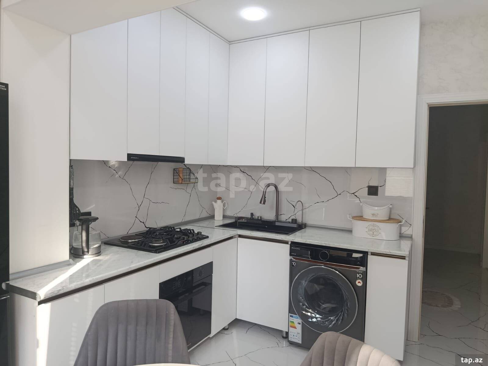 3-комн. квартира на продажу, Баку