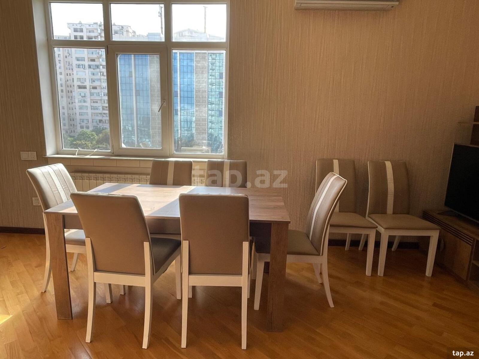 3 otaqlı mənzil kirayə verilir, Bakı
