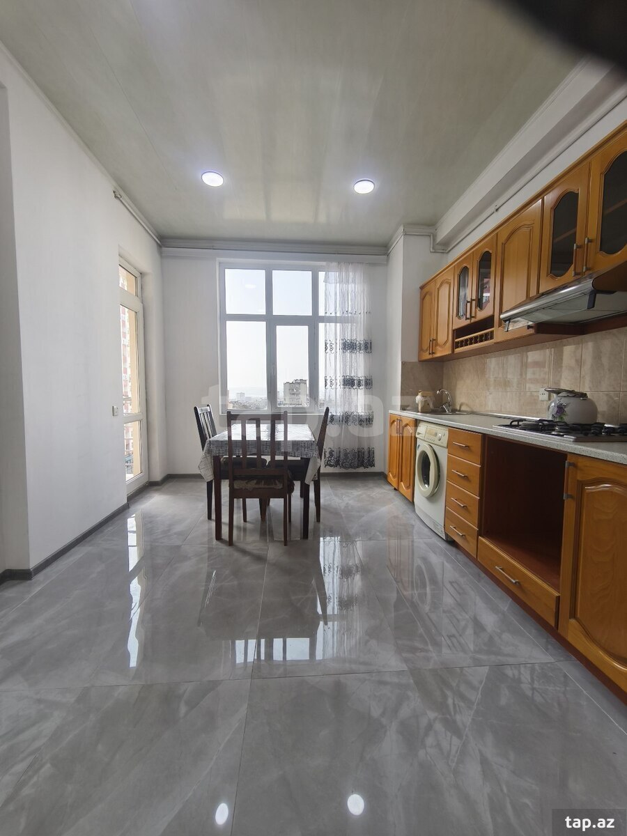 3 otaqlı mənzil kirayə verilir, Bakı