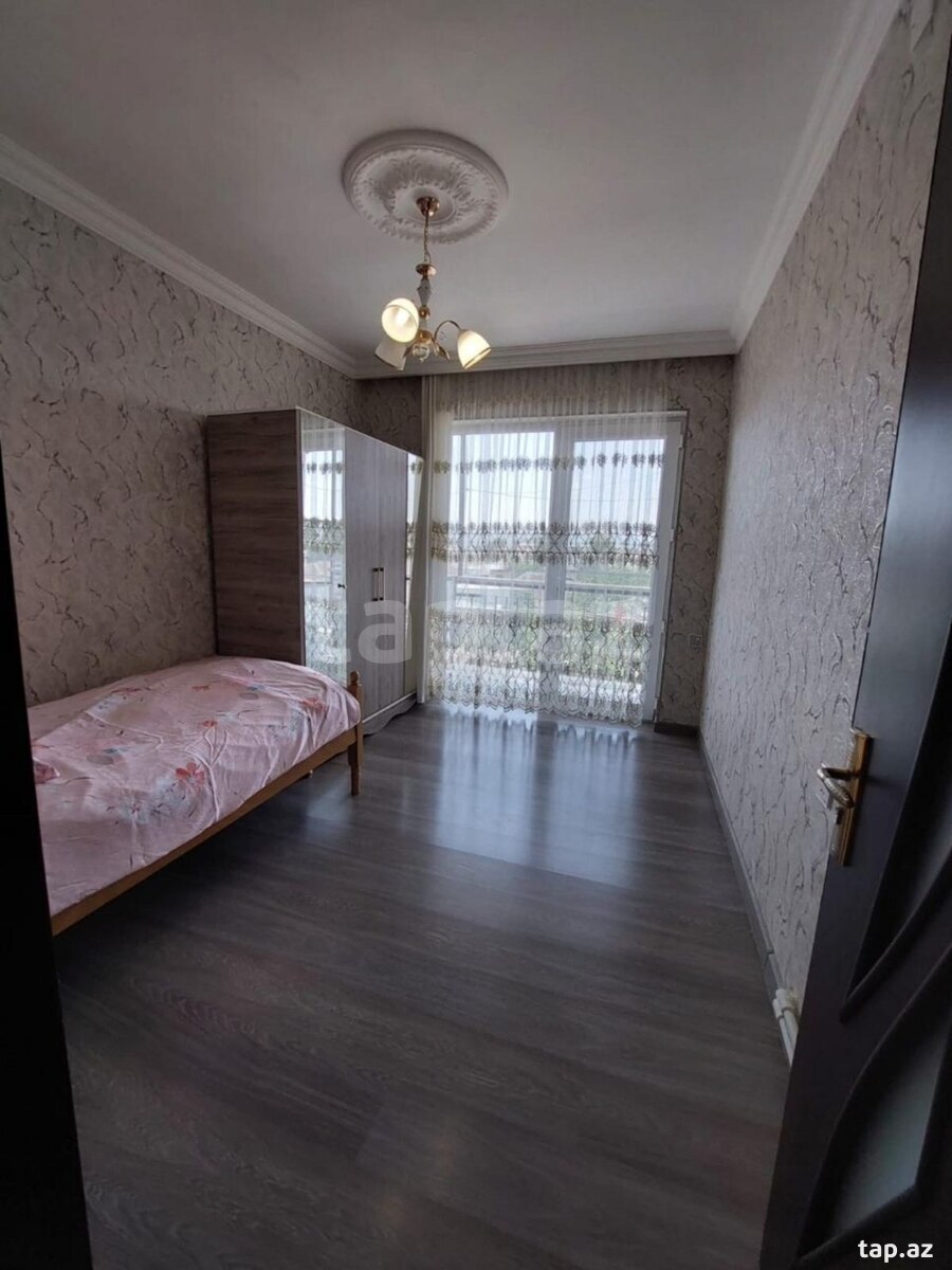 4-room apartment for sale, Ganja