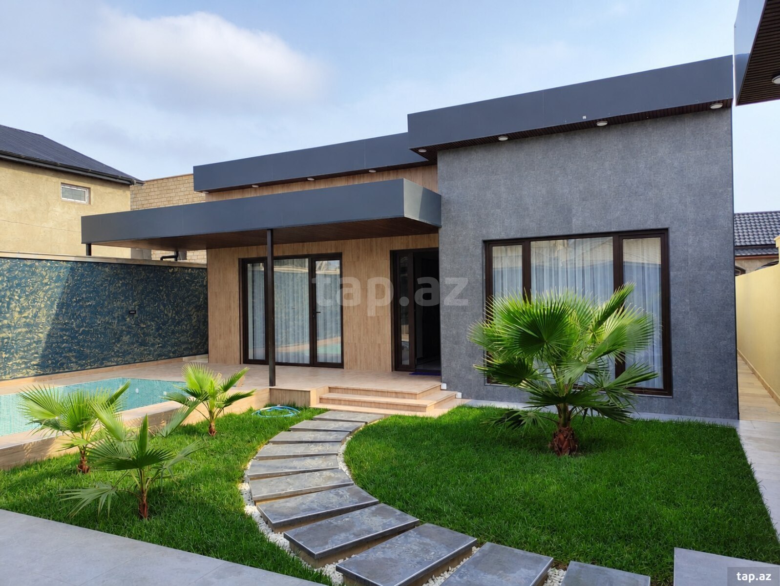 4 otaqlı həyət evi satılır, Şüvəlan, Bakı