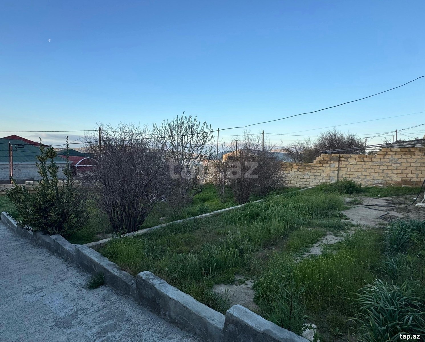 Land for sale, Baku