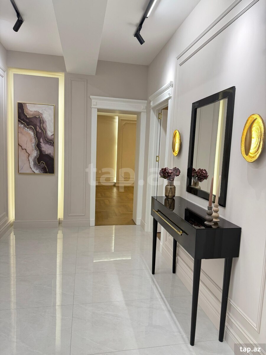 3 otaqlı mənzil satılır, Bakı