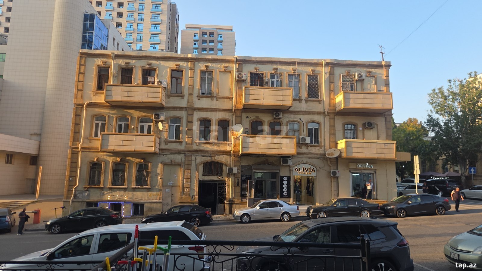 3-комн. квартира на продажу, Баку