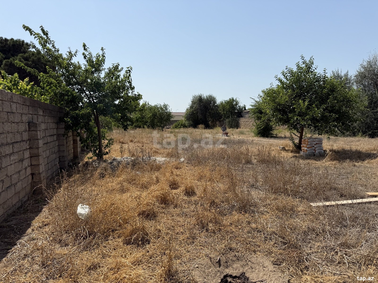 Land for sale, Baku