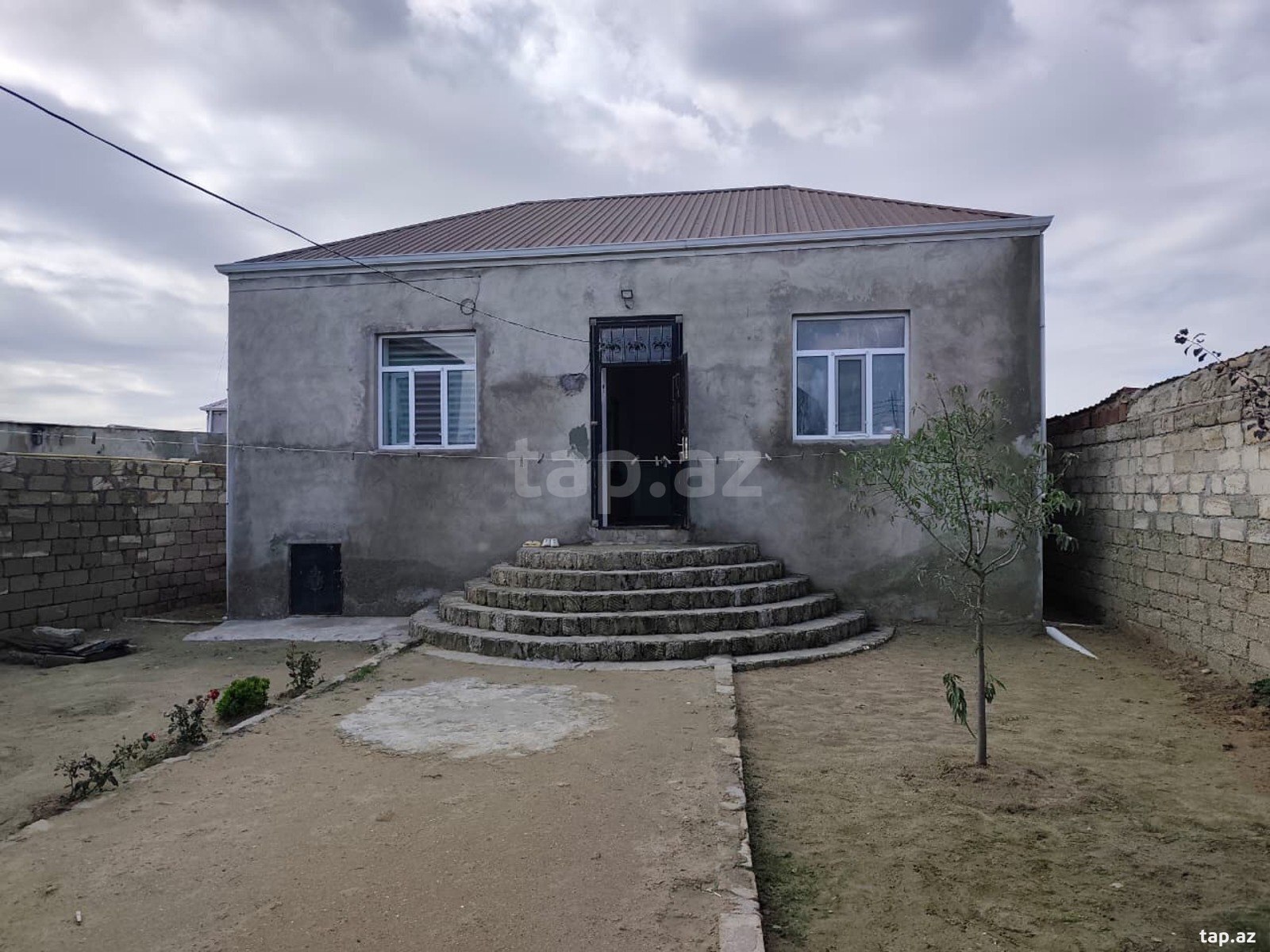 3 otaqlı həyət evi satılır, Maştağa, Bakı