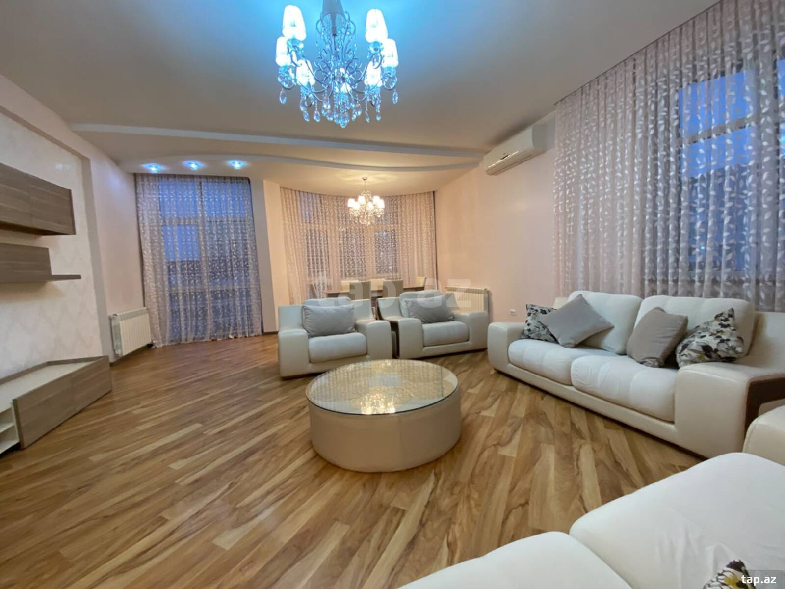 4-комн. квартира в аренду, Баку