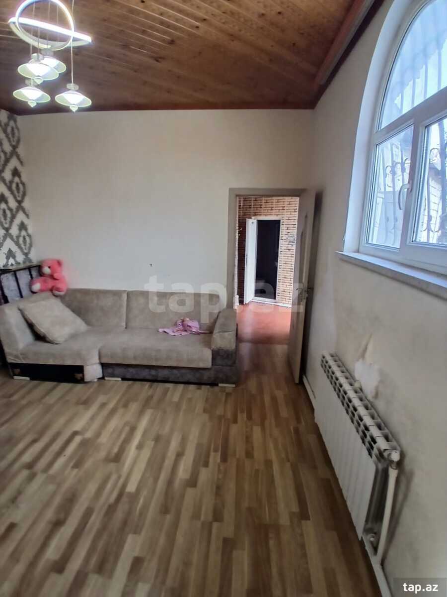 2 otaqlı həyət evi satılır, Bayıl, Bakı