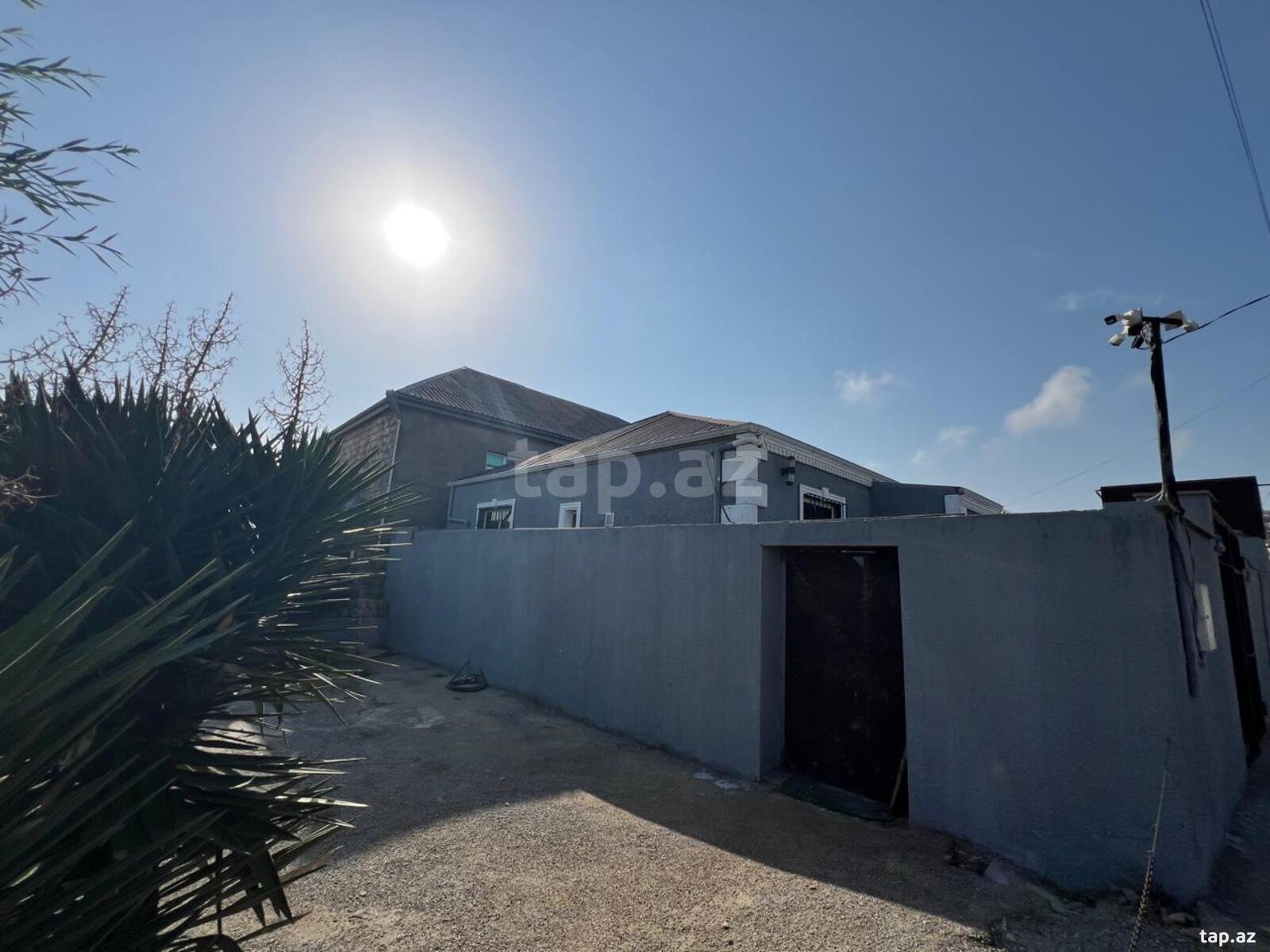 3 otaqlı həyət evi satılır, Zığ, Bakı