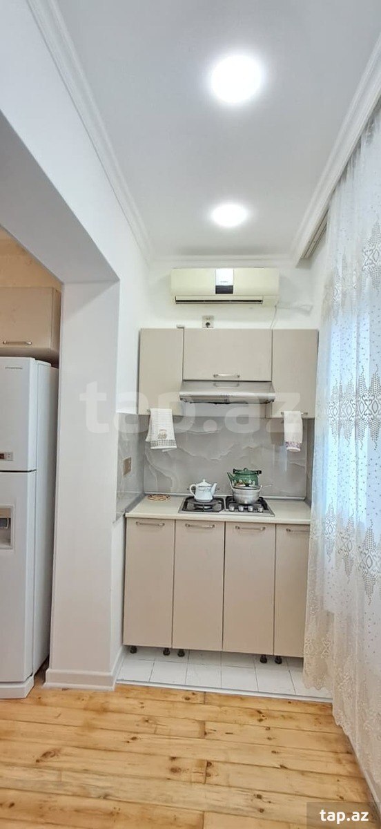 2-room apartment for sale, 8th microdistrict, Baku