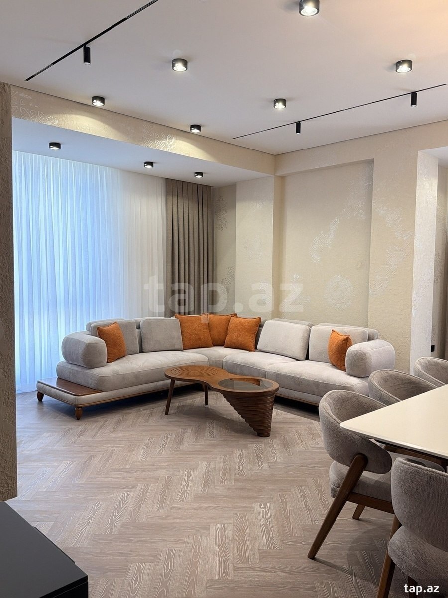 3 otaqlı mənzil satılır, Bakı