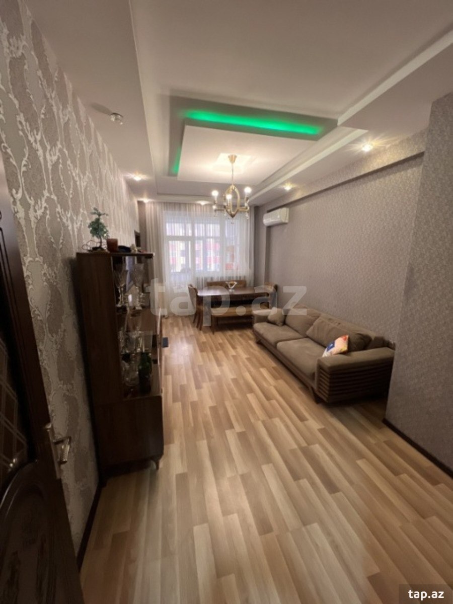 2 otaqlı mənzil satılır, Bakı