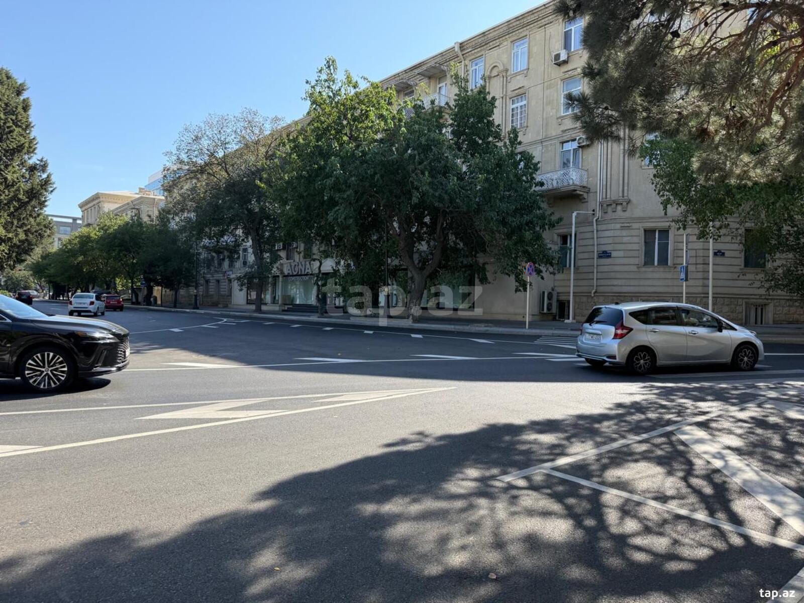 3-room apartment for sale, Baku