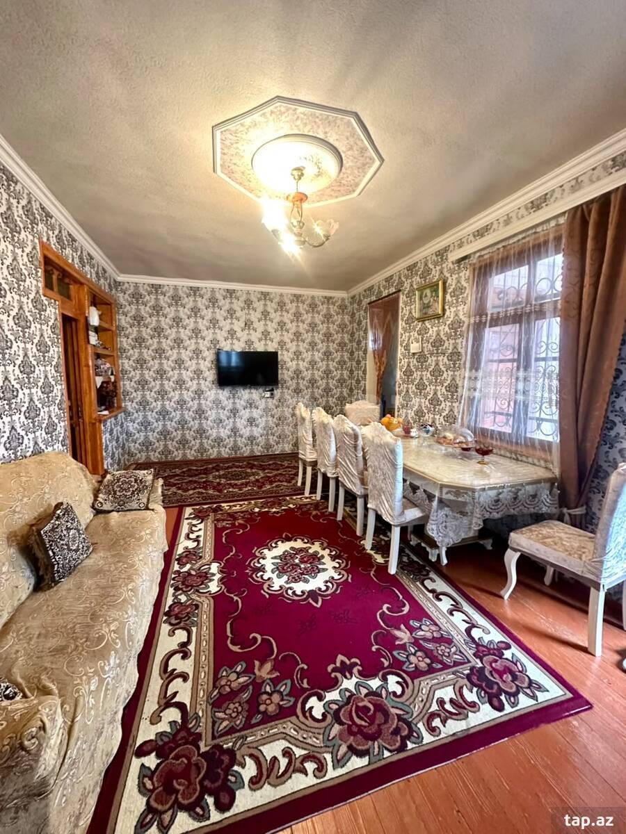 3 otaqlı həyət evi satılır, Gəncə