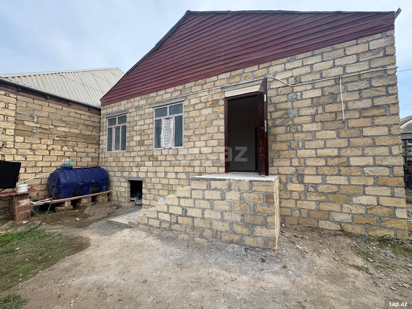 3 otaqlı həyət evi satılır, Gəncə