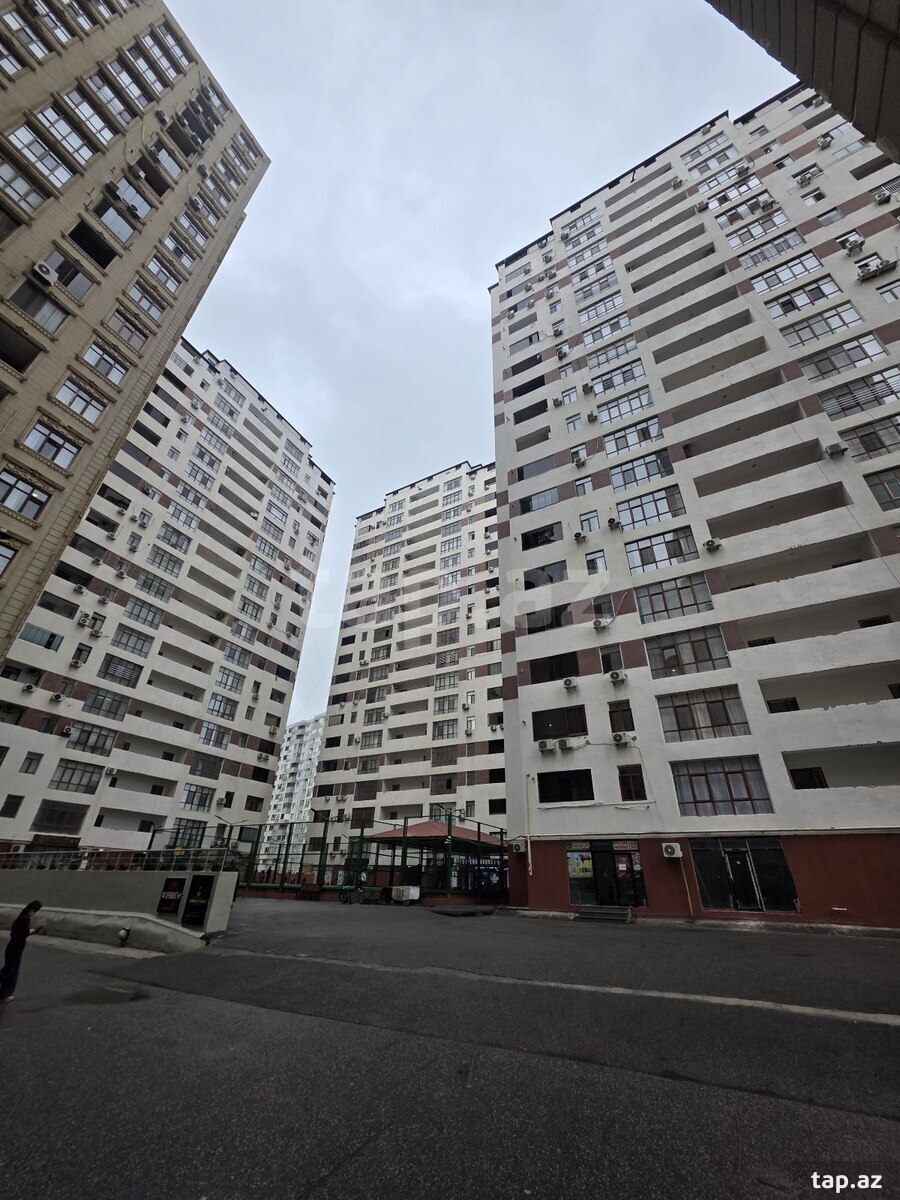 4 otaqlı mənzil satılır, Bakı