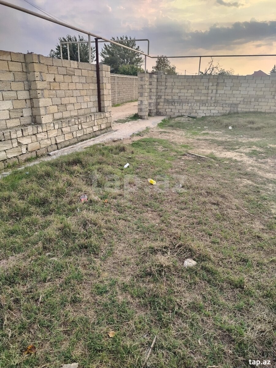 Land for sale, Baku