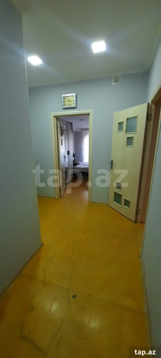 2 otaqlı mənzil satılır, Bakı