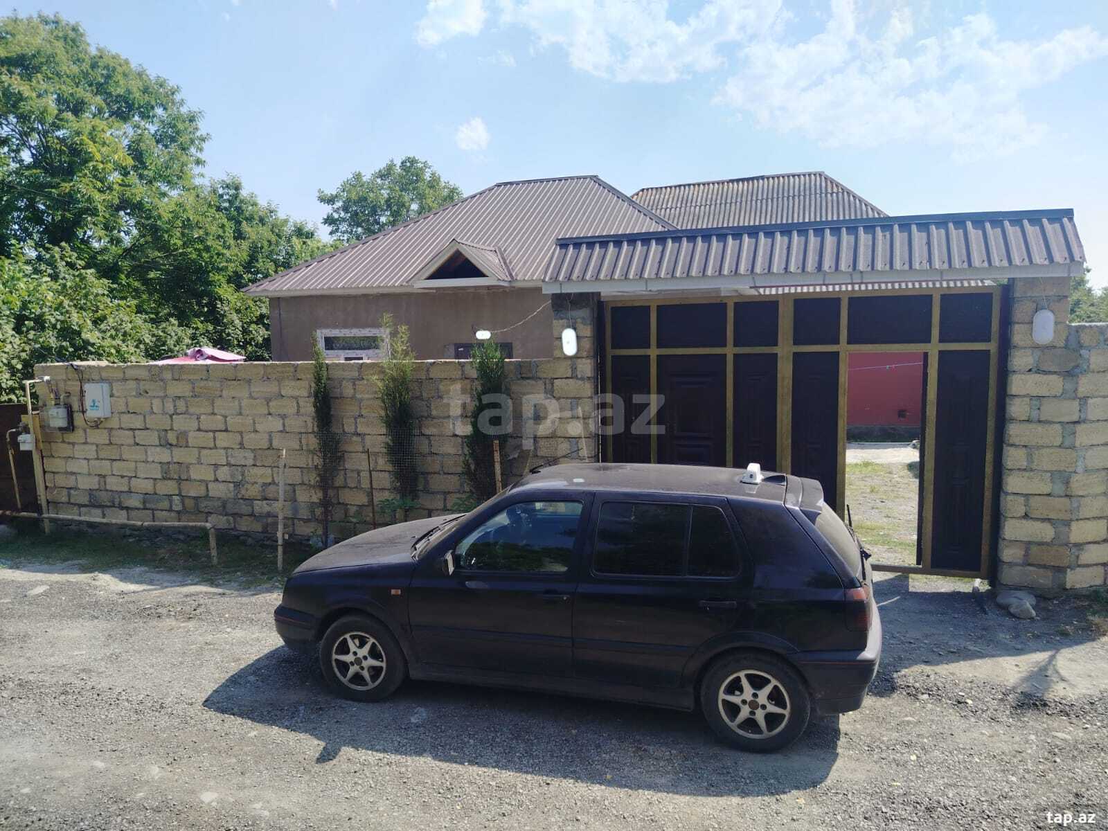 3 otaqlı həyət evi satılır, Bum, Qəbələ