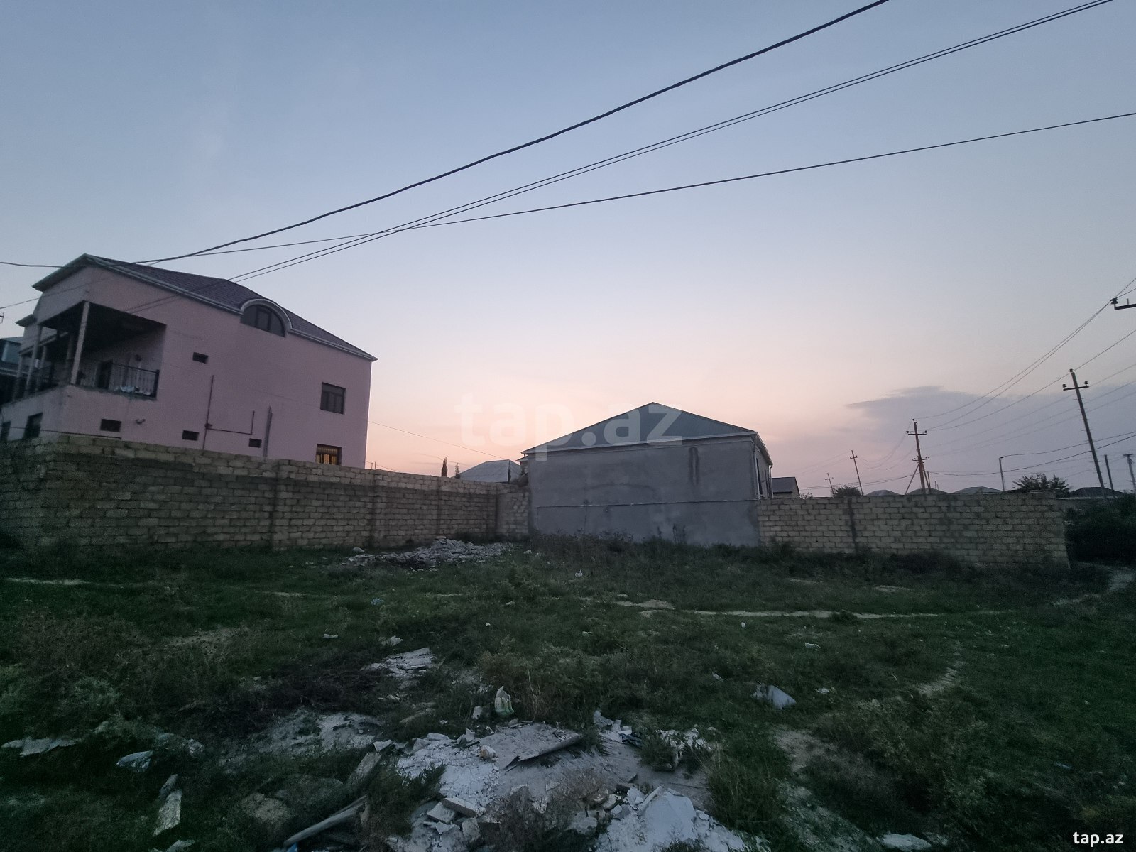 Torpaq satılır, Sumqayıt