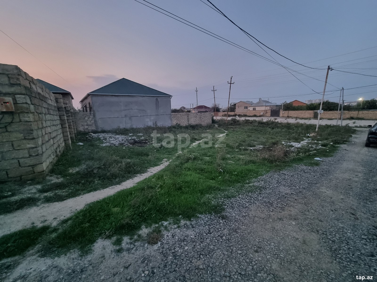 Torpaq satılır, Sumqayıt