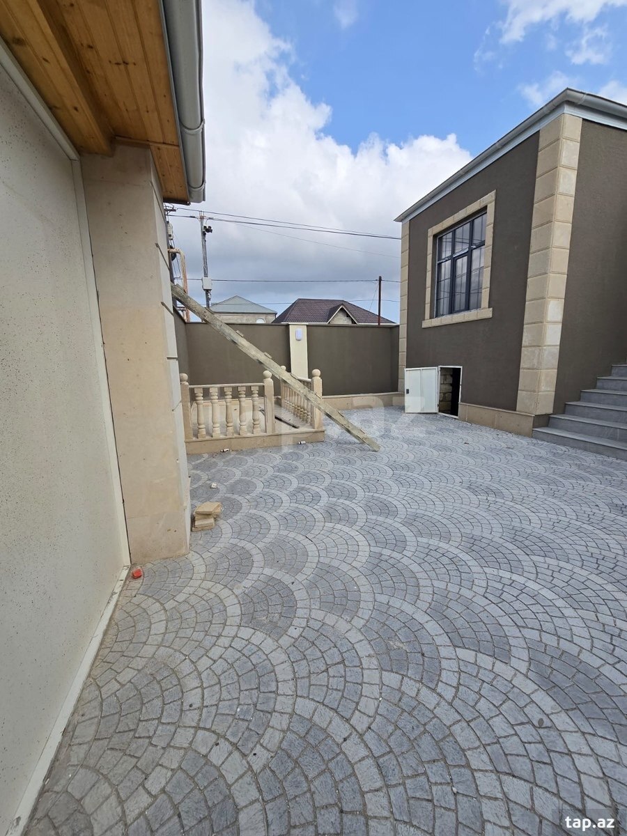 4 otaqlı həyət evi satılır, Maştağa, Bakı