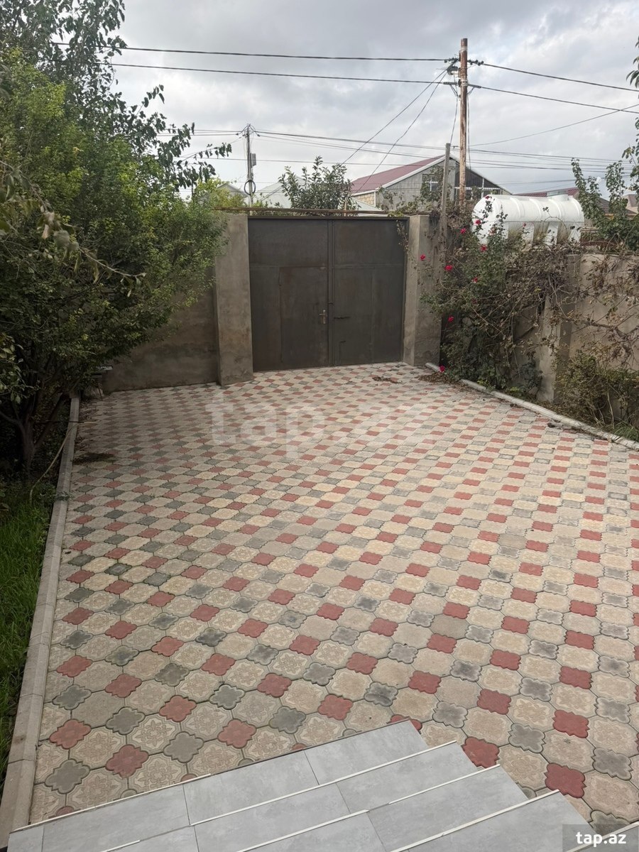 4 otaqlı həyət evi satılır, Ramana, Bakı