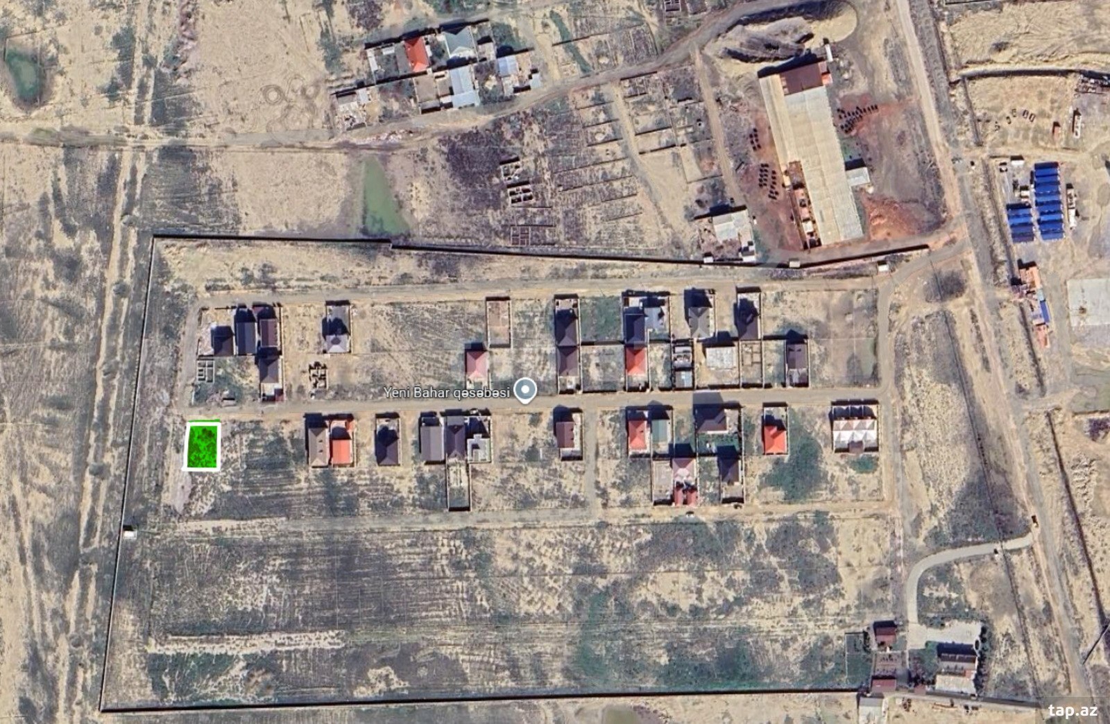 Torpaq satılır, Bakı