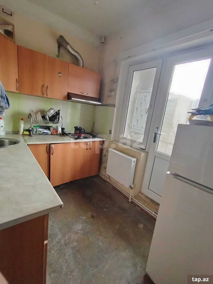 4-room apartment for rent, Baku
