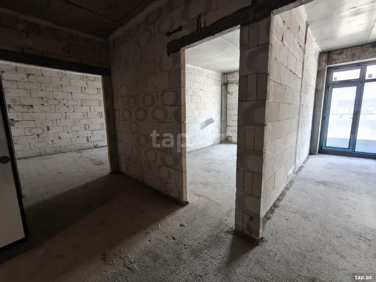 2 otaqlı mənzil satılır, Bakı