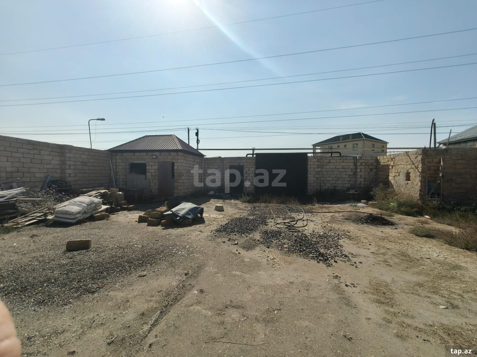 Torpaq satılır, Sumqayıt
