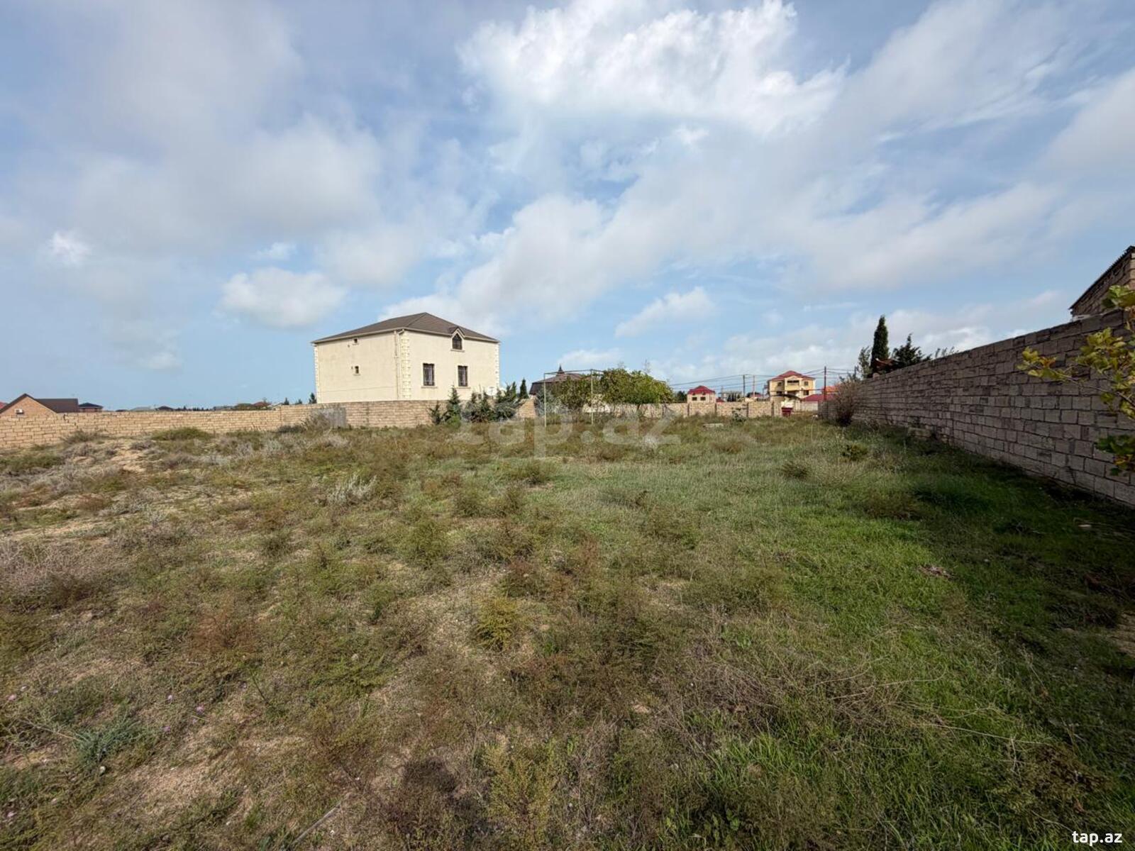 Land for sale, Baku