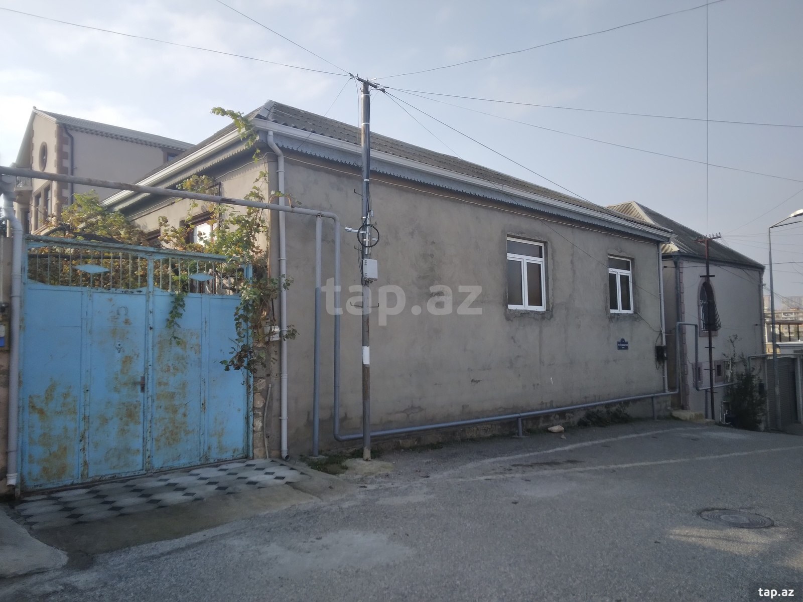 3 otaqlı həyət evi satılır, Qaraçuxur, Bakı