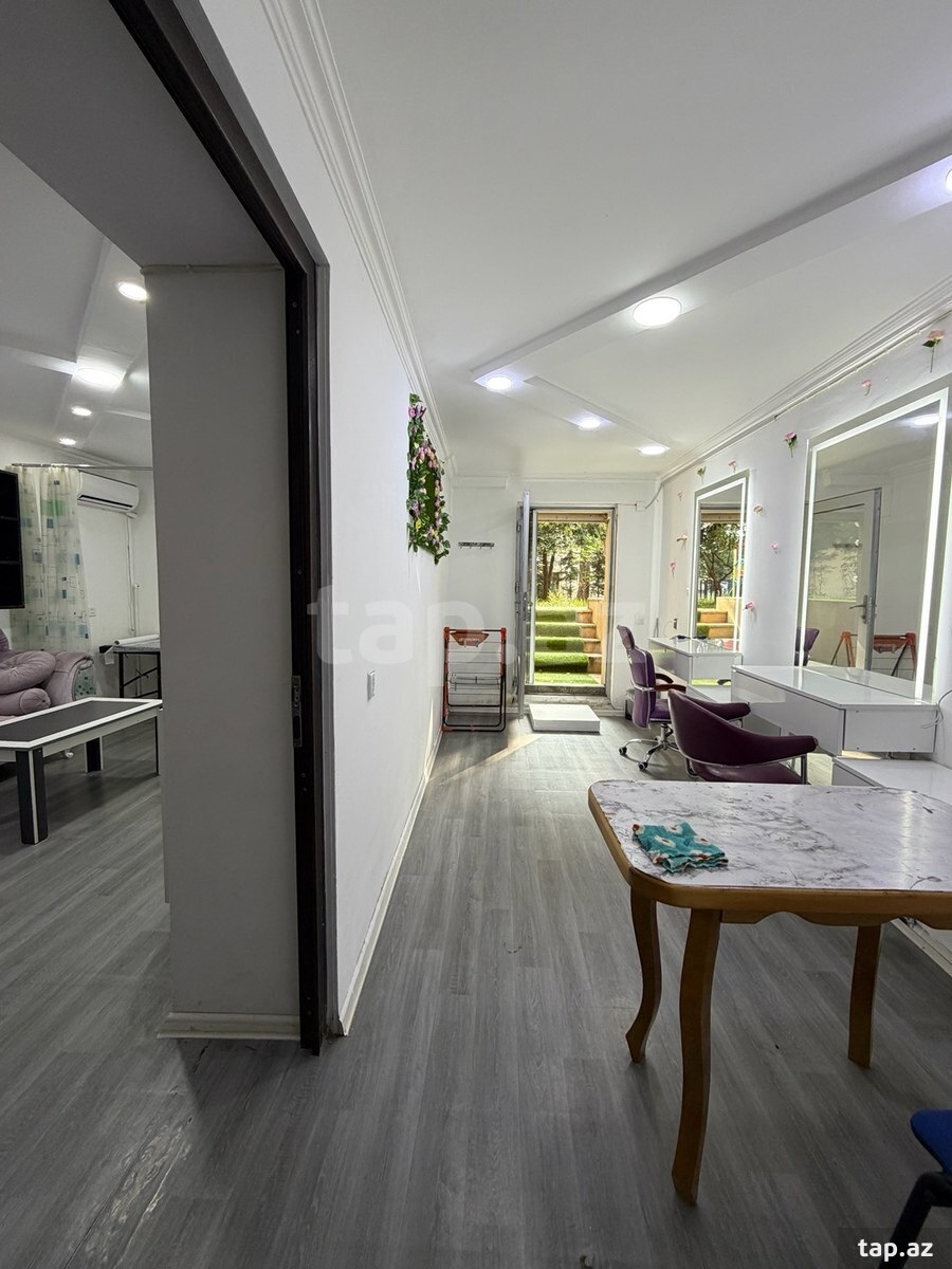 Commercial property for sale, 4th microdistrict, Baku
