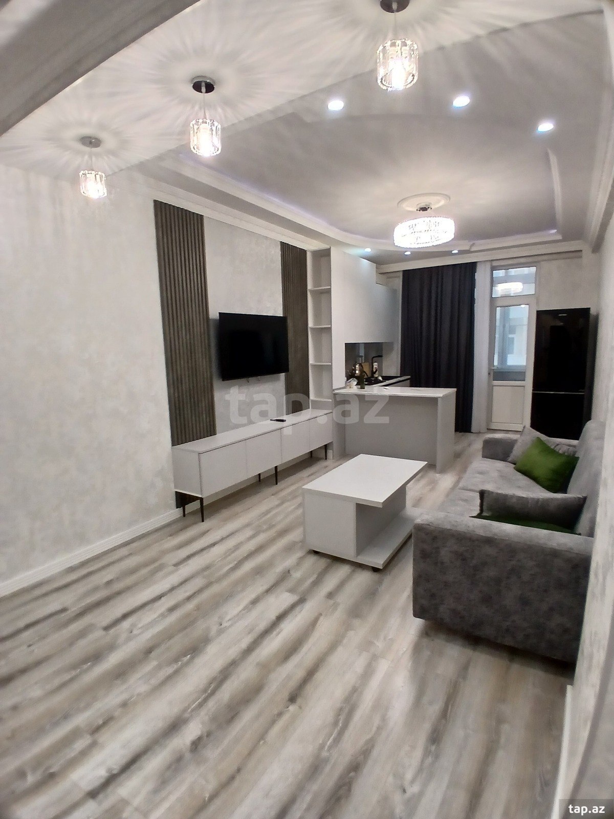 3 otaqlı mənzil kirayə verilir, Bakı