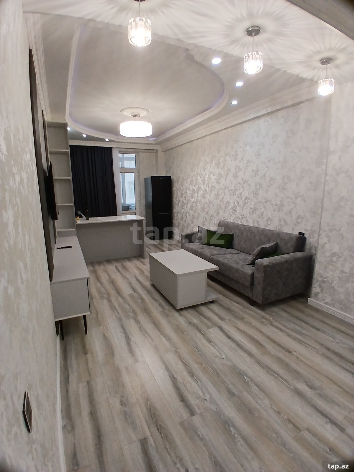 3 otaqlı mənzil kirayə verilir, Bakı