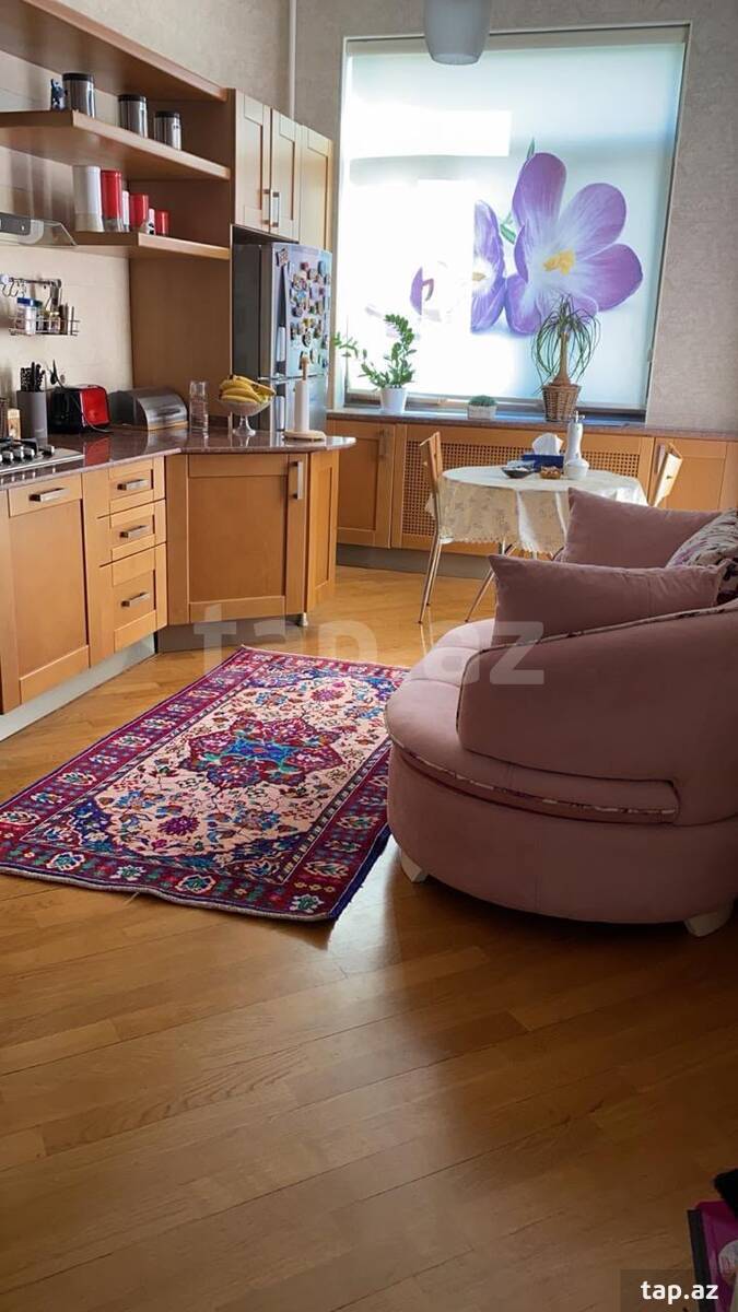 3 otaqlı mənzil kirayə verilir, Bakı