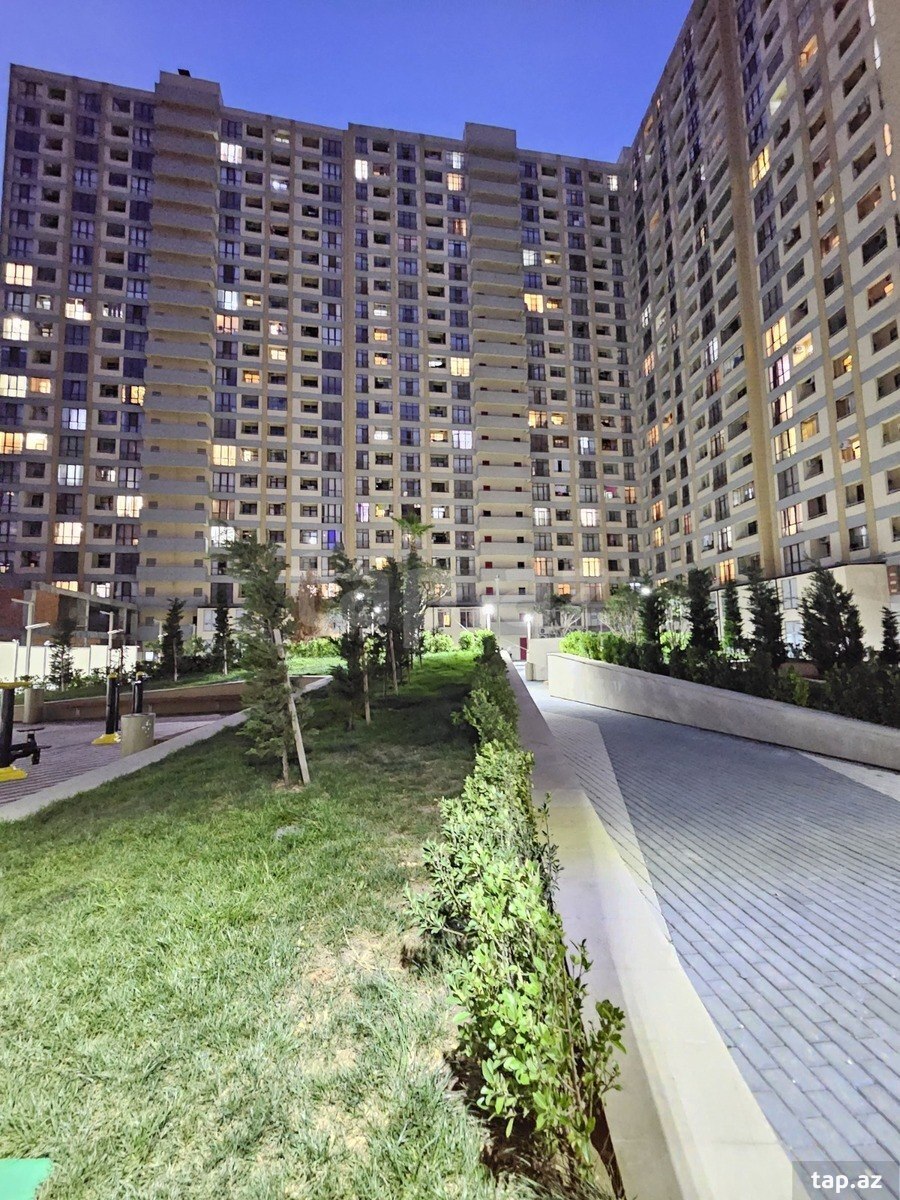 2 otaqlı mənzil satılır, Bakı