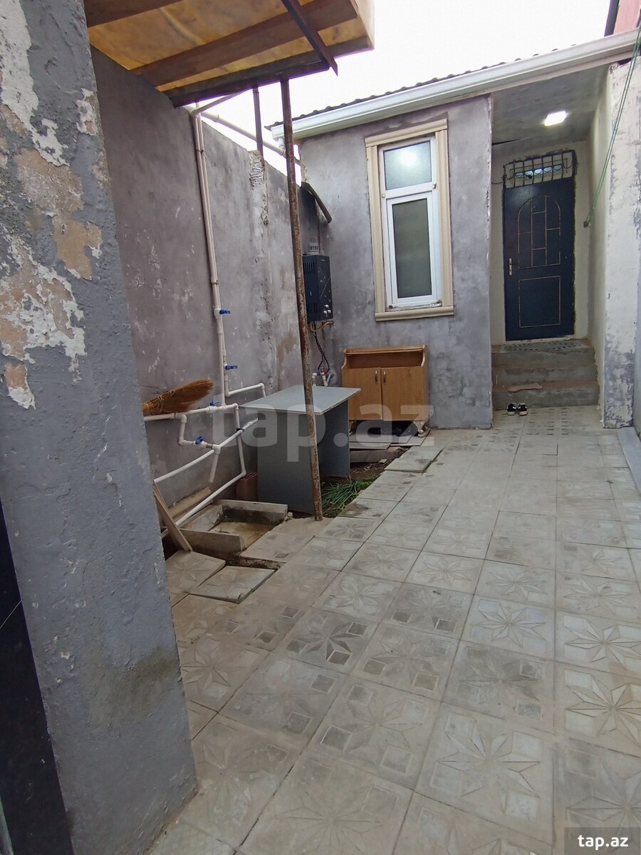 1 otaqlı həyət evi satılır, Bakı