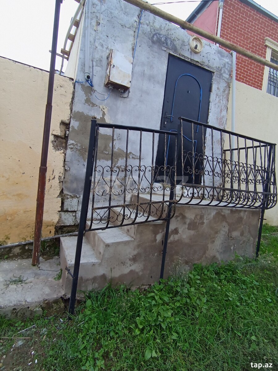 1 otaqlı həyət evi satılır, Bakı