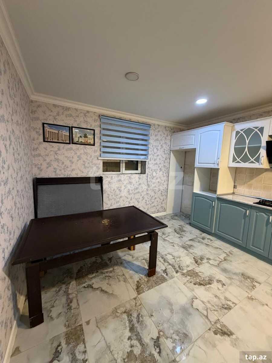 4 otaqlı həyət evi kirayə verilir, Binəqədi qəs., Bakı