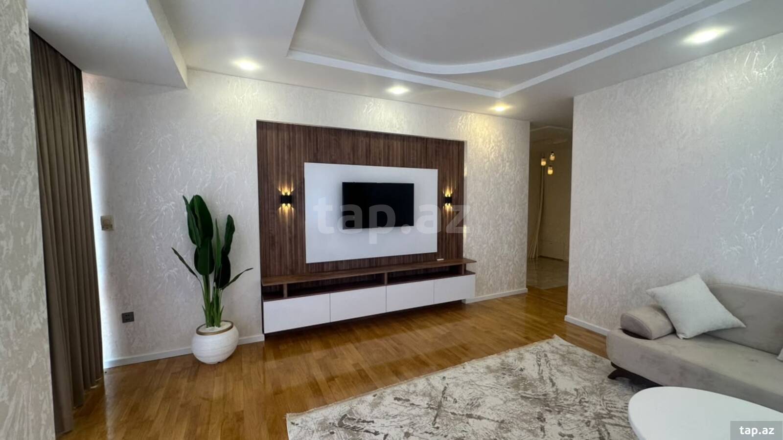 4-комн. квартира в аренду, Сабаил, Баку