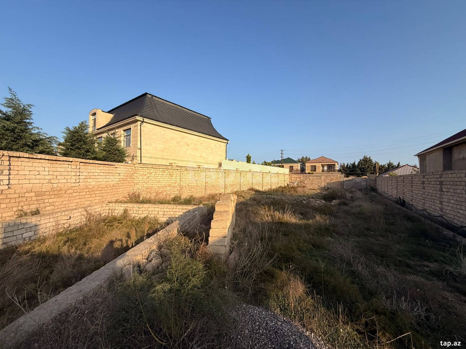 Torpaq satılır, Mərdəkan, Bakı