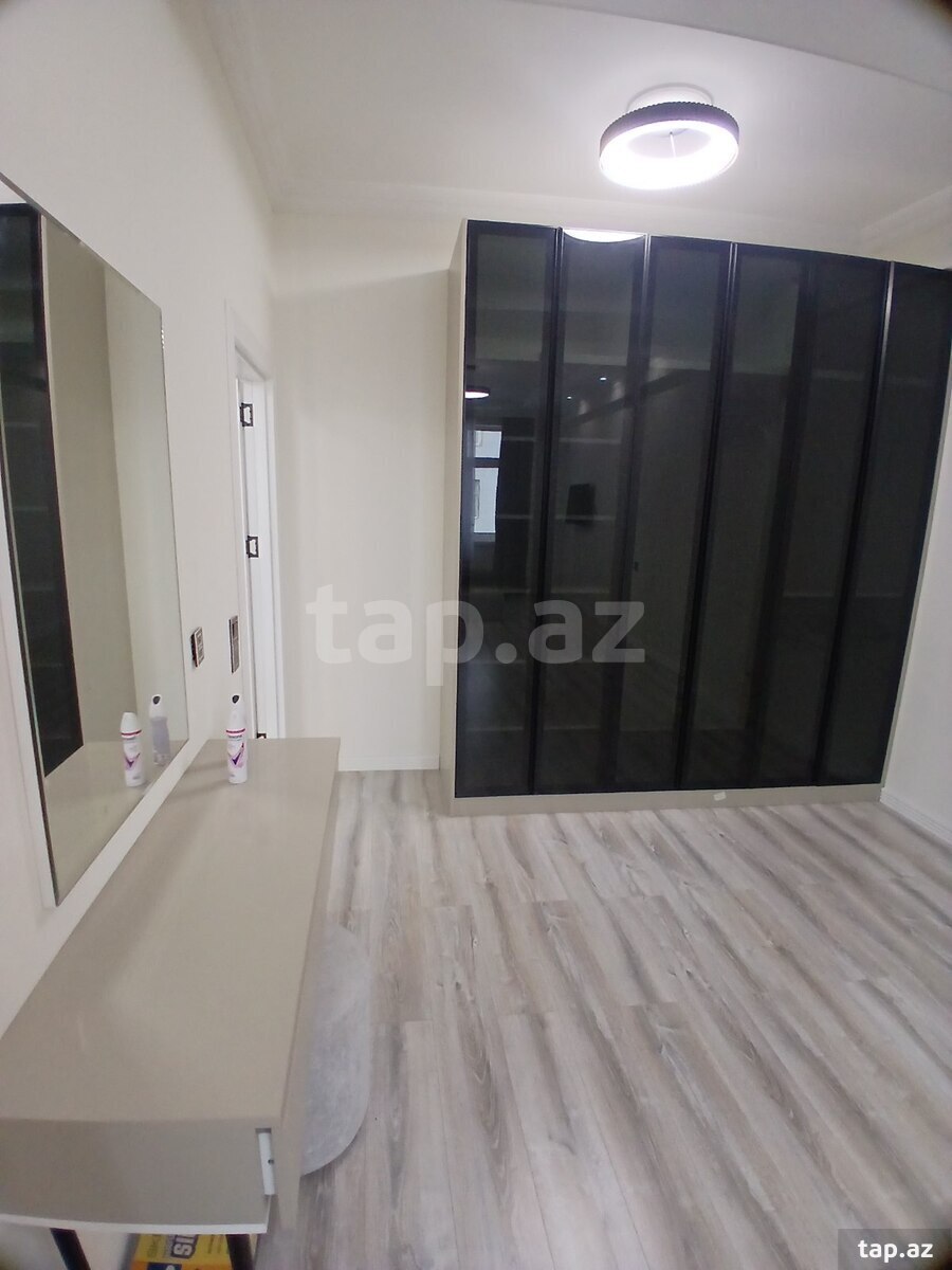 3 otaqlı mənzil kirayə verilir, Bakı